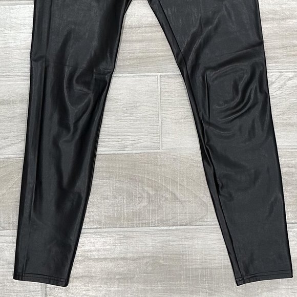 Aritzia Wilfred Free Daria Pant High-Waisted Vegan Leather Leggings in Black - Picture 5 of 15